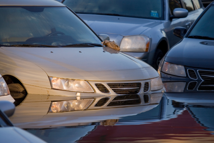 coche inundado